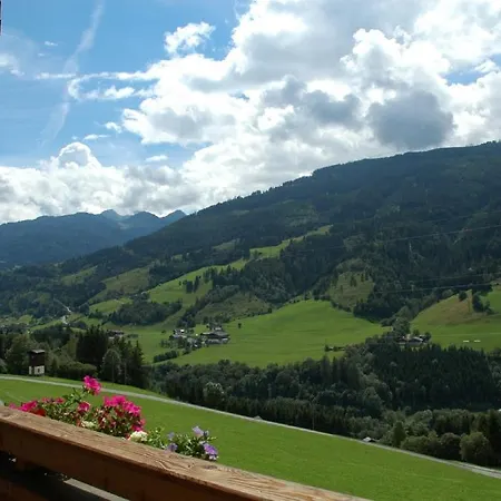 公寓 悦拉度假别墅 *